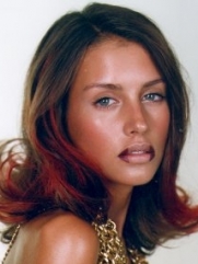 Match Hair Highlights to Skin Tone