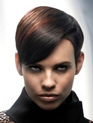 Match Hair Highlights to Skin Tone