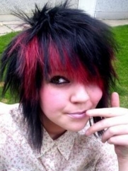 Short and Medium Scene Hairstyles for Girls