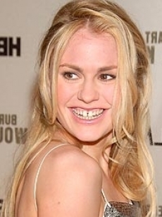 Anna Paquin Hairstyles
