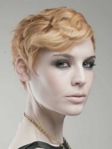 20s Flapper Hairstyles with Finger Waves