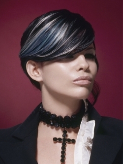 Romantic Goth Girl Hairstyles