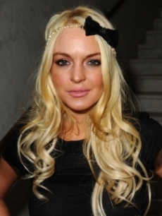 Stylish Hairstyles with Bows Trend