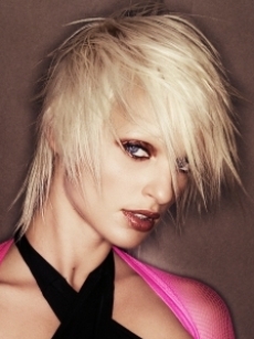 Medium Razored Layered Haircuts