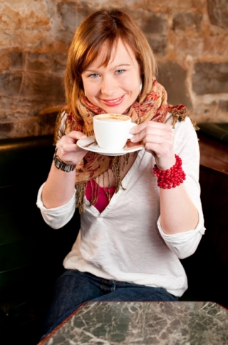 7 Tricks to Seem Approachable to Guys