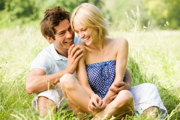 6 Signs a Man is in Love