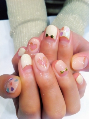 Valentine’s Day Nail Art Ideas