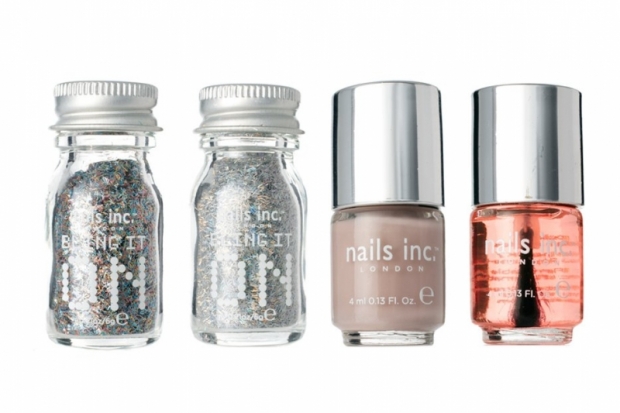 Nails Inc Bling It On Feathers Manicure Kit