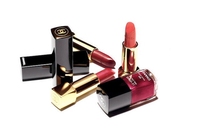 Chanel Moiré Le Rouge Chanel Fall 2020 Collection