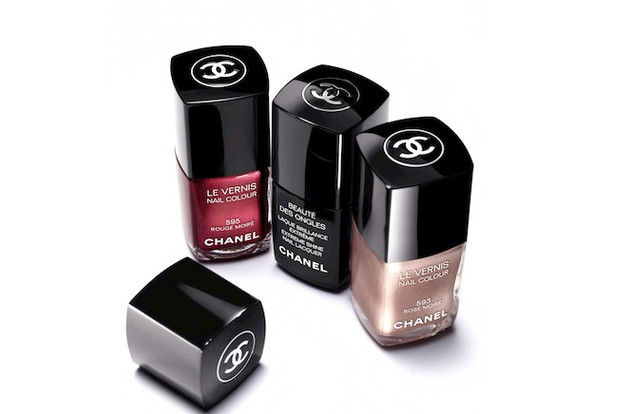 Chanel Moiré Le Rouge Chanel Fall 2020 Collection