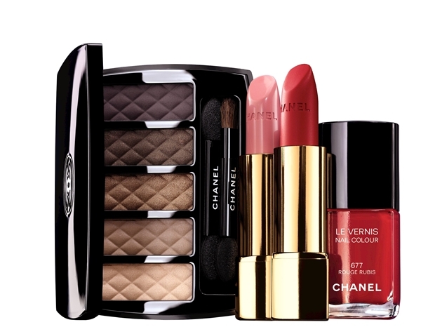 Chanel Nuit Infinie de Chanel Holiday 2020 Makeup Collection