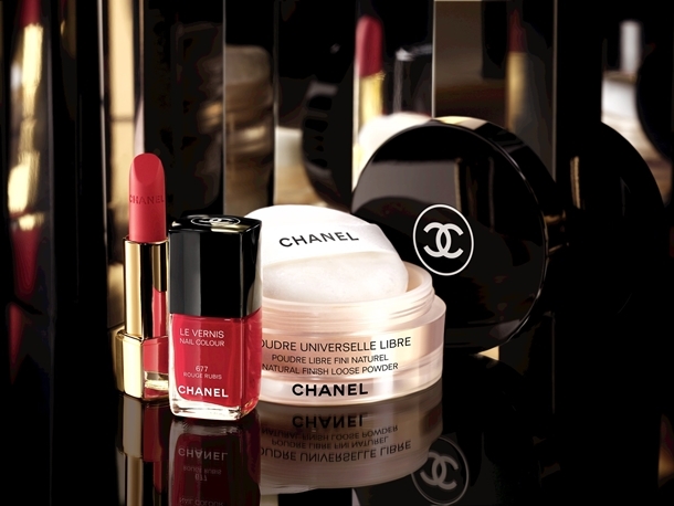 Chanel Nuit Infinie de Chanel Holiday 2020 Makeup Collection