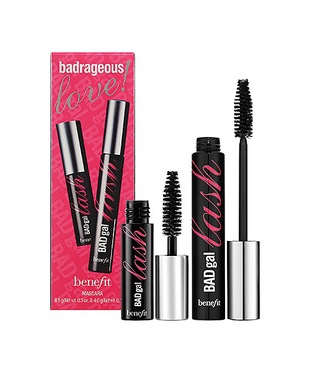 Benefit Cosmetics Christmas 2020 Sets