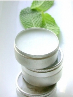 Tips to Green Your Beauty Routine