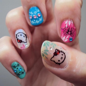 Hello Kitty Nail Art Ideas