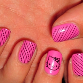 Hello Kitty Nail Art Ideas