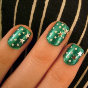 Polka Dot Nail Designs