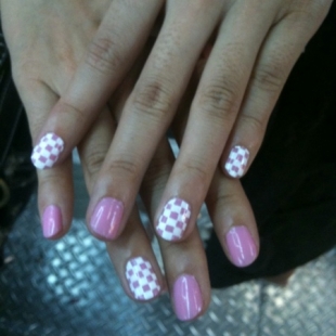Checkered Nail Designs