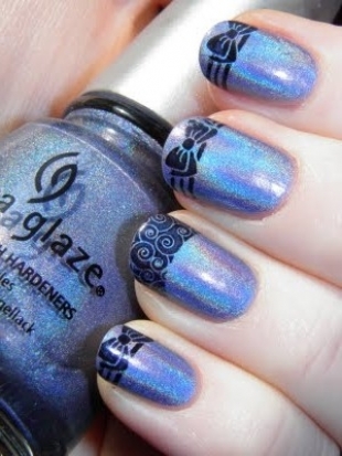 Stylish Patterned Nail Designs