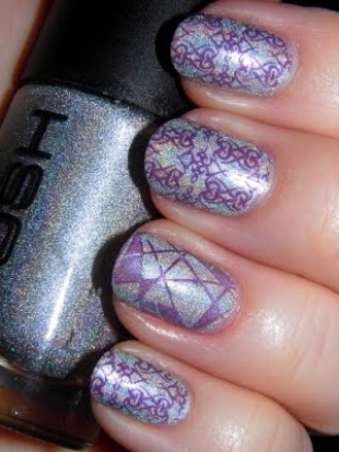 Stylish Patterned Nail Designs