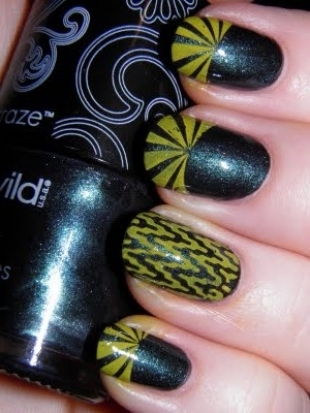 Stylish Patterned Nail Designs
