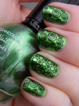 Stylish Patterned Nail Designs