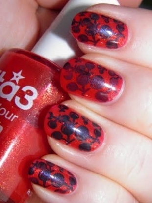 Stylish Patterned Nail Designs