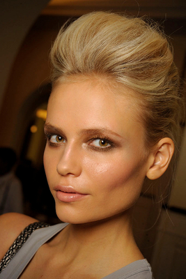 Spring 2020 Hairstyle Updo Trends