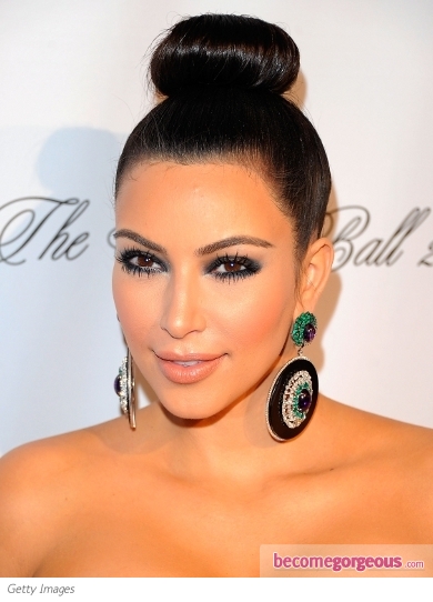 Kim Kardashian’s Smokey Eyes Makeup