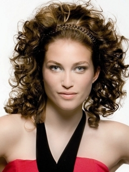 Easy Curly Hairstyles for Summer Party