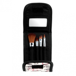 The Body Shop Brush With Fashion Collection