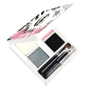 The Body Shop Brush With Fashion Collection