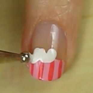 How to Make Cupcake Nail Art