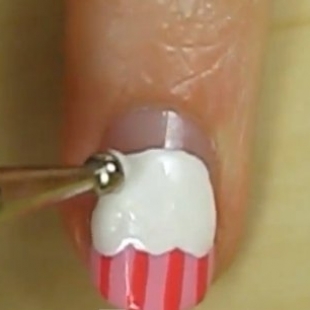 How to Make Cupcake Nail Art