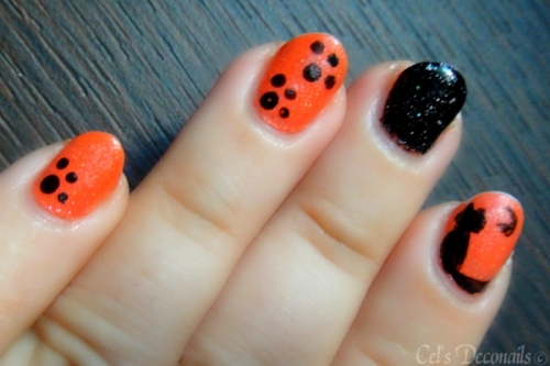 Cat and Cat Paws Halloween Nail Art Tutorial