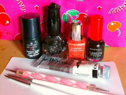 Cat and Cat Paws Halloween Nail Art Tutorial