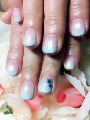Ombre Nails: Nail Art Trend and Techniques