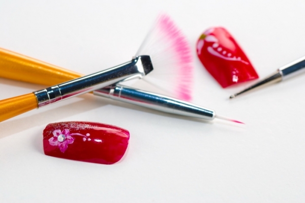 How to Take Off Gel Nails