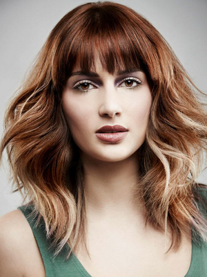 Great Hairstyles to Hide a Big Nose