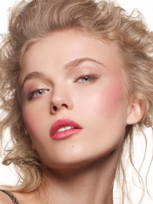 Smashbox In Bloom Spring 2020 Makeup Collection