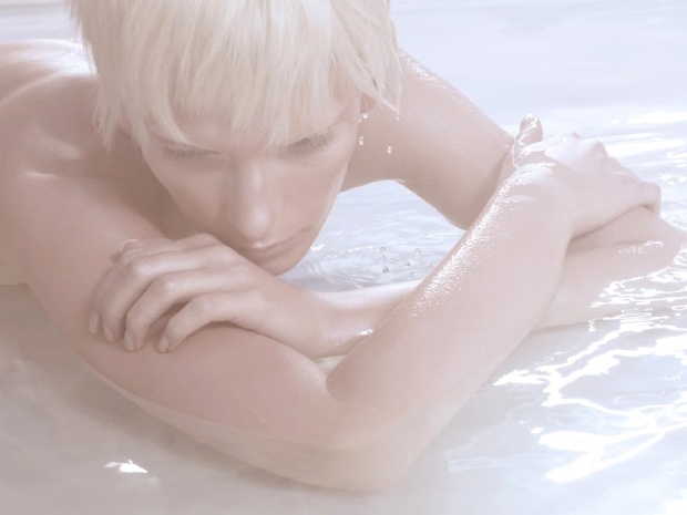 MAC Magically Cool Liquid Powder Collection 2020