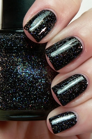 Flirty and Easy to Do Nail Art Designs