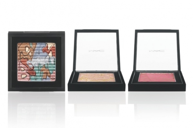 MAC Art of Powder Collection