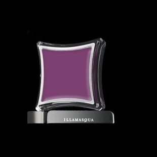 Illamasqua Theatre of the Nameless Fall 2020 Makeup