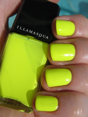 Easy Halloween Nail Art Designs