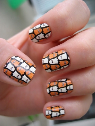 Easy Halloween Nail Art Designs