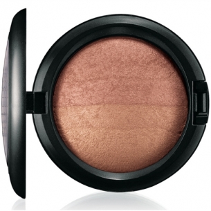 MAC Naturally 2020 Makeup Collection