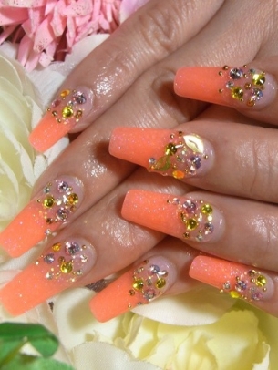 Glam Nail Art Designs to Try