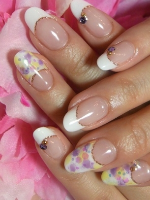 Glam Nail Art Designs to Try