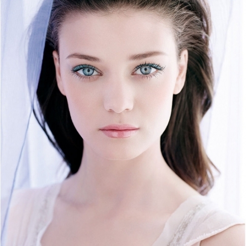 Clarins Color Breeze Spring 2020 Makeup Collection